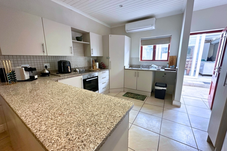1 Bedroom Property for Sale in Keurbooms Western Cape